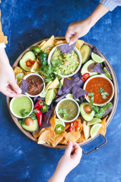 How to Build a Salsa Bar